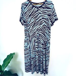 VGUC DKNY pull on tie waist animal print dress with pockets XL
